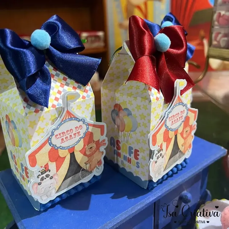 Decoração personalizada tema Circo para festa infantil — Isa Criativa