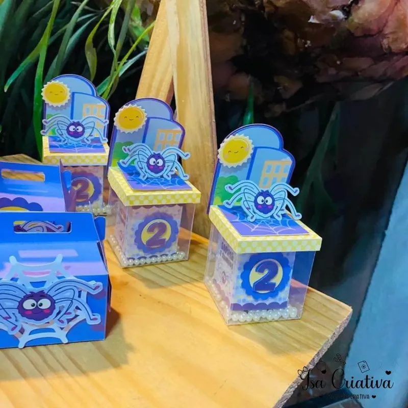 Decoração personalizada tema Dona Aranha — foto 2 de 8 — Isa Criativa