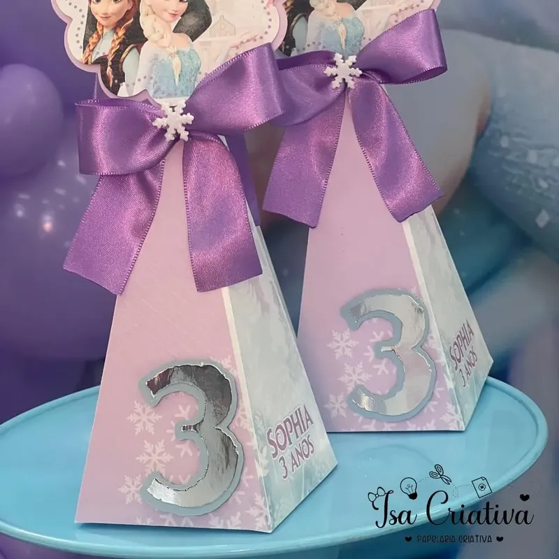 Decoração personalizada tema Frozen — foto 3 de 8 — Isa Criativa