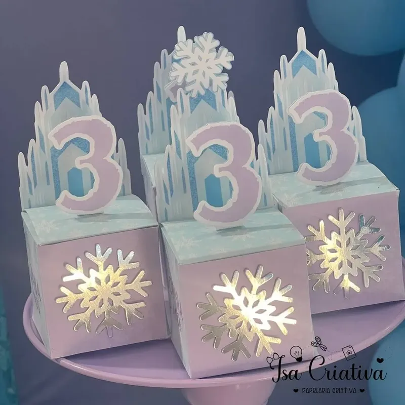 Decoração personalizada tema Frozen — foto 6 de 8 — Isa Criativa