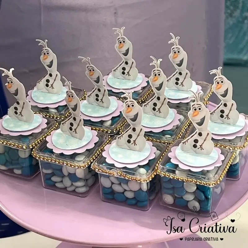 Decoração personalizada tema Frozen — foto 7 de 8 — Isa Criativa