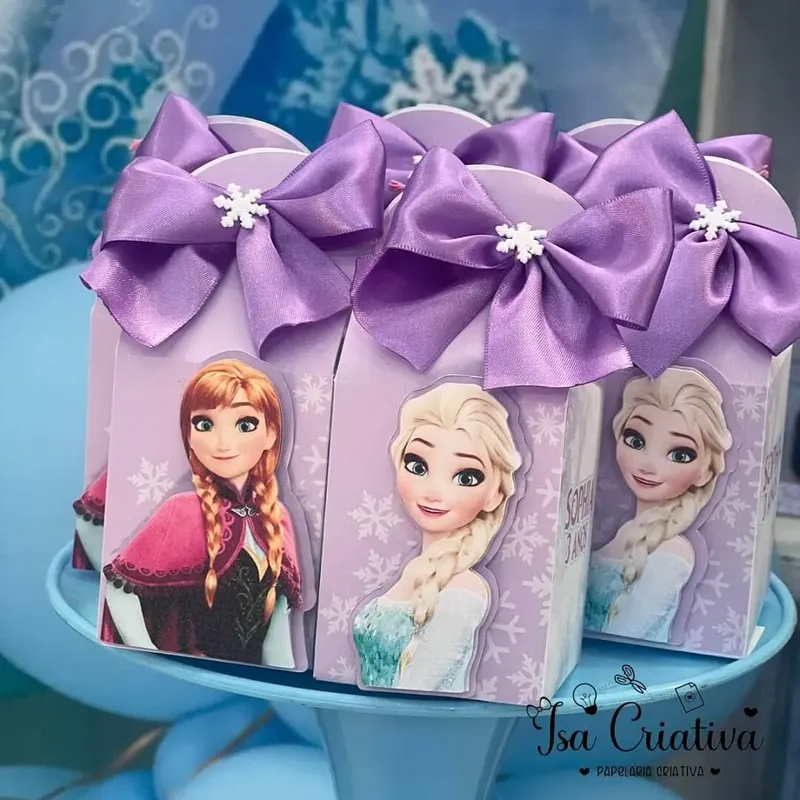 Decoração personalizada tema Frozen — foto 8 de 8 — Isa Criativa