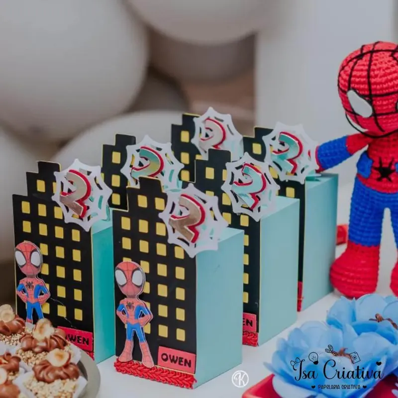 Decoração personalizada tema Homem-Aranha — foto 6 de 9 — Isa Criativa